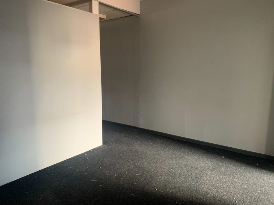 To Let Commercial Property for Rent in Ndabeni Western Cape